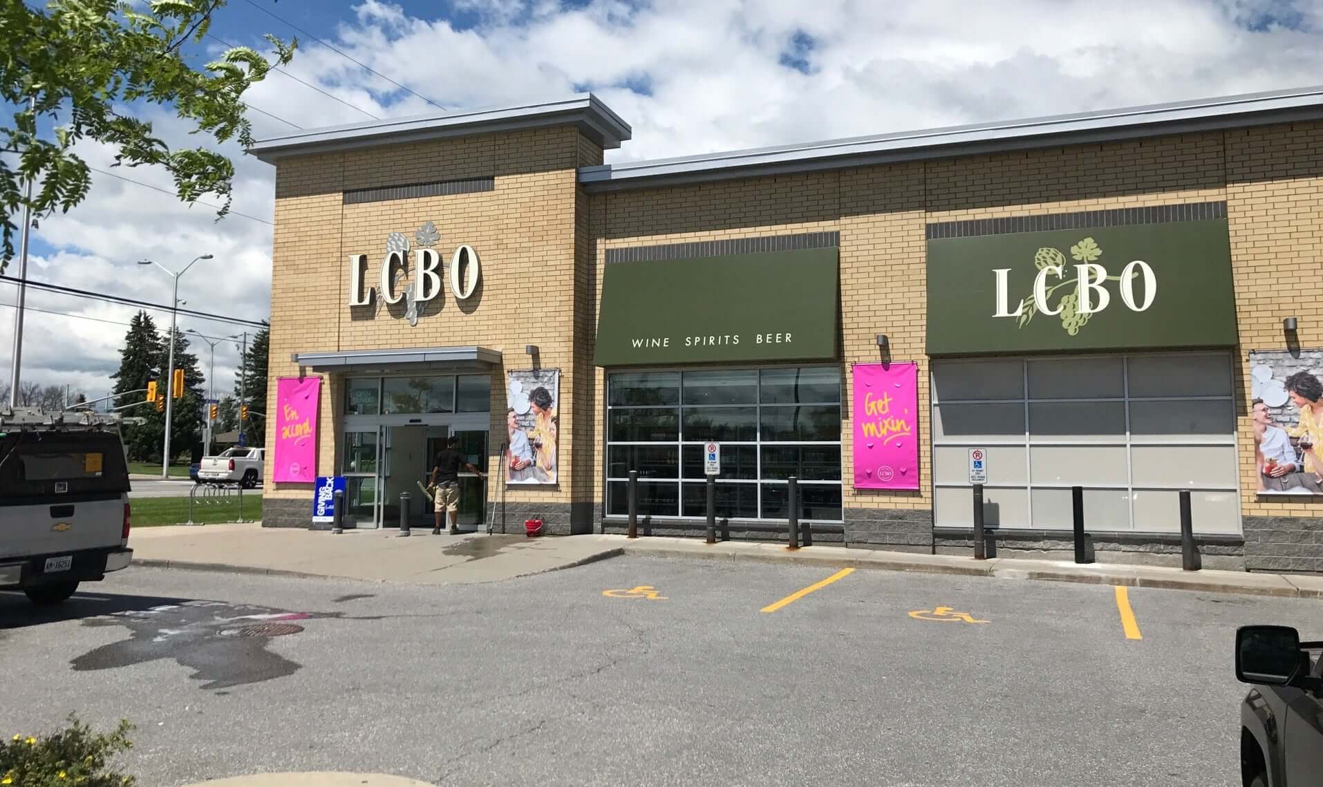 lcbo strike cost