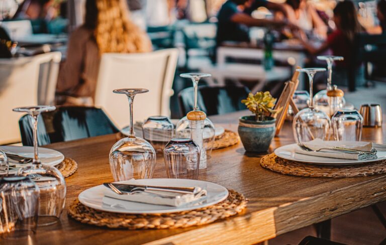 $10 noshow restaurant fee quebec