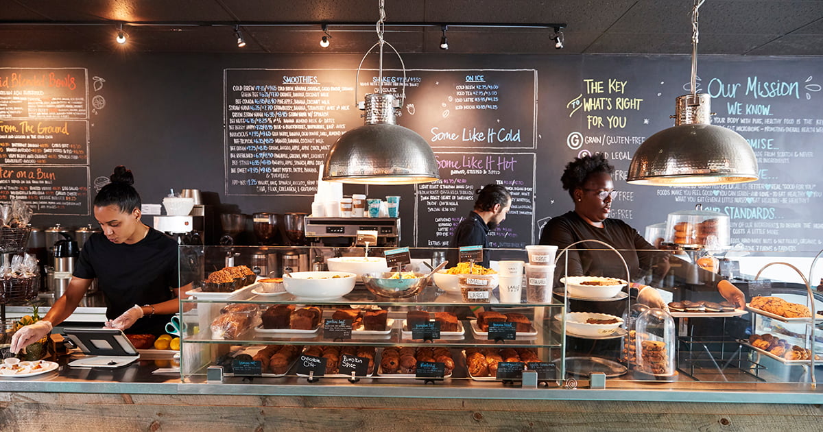 minimum wage ontario restaurants